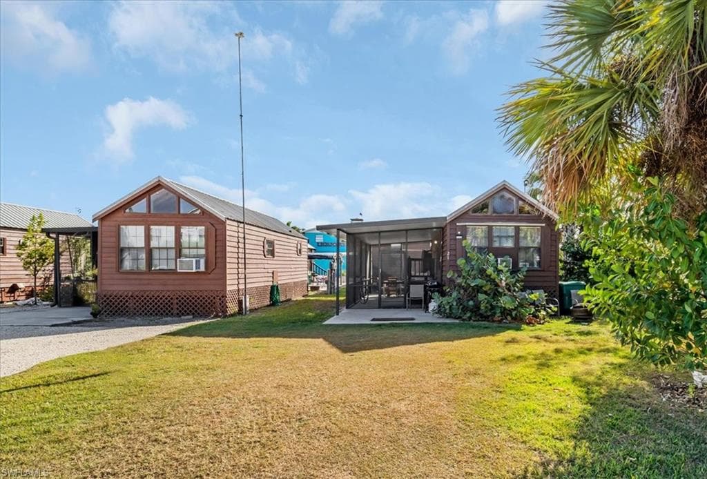825 Copeland # 21, EVERGLADES CITY FL 34139-1