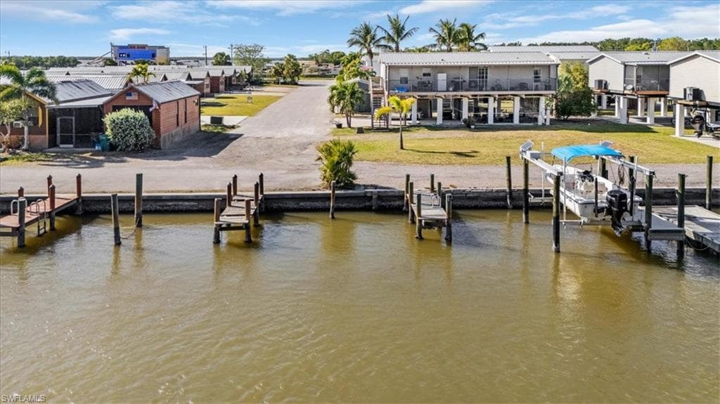 825 Copeland # 21, EVERGLADES CITY FL 34139-15