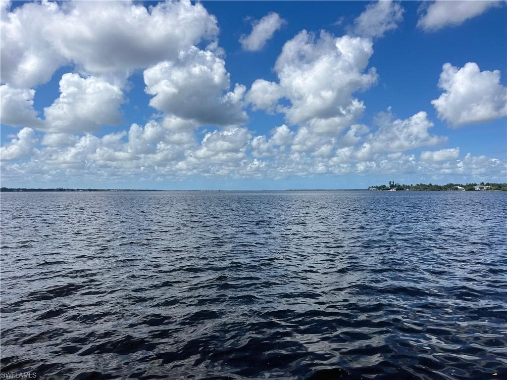 3460 N Key DR # 203, NORTH FORT MYERS FL 33903-1