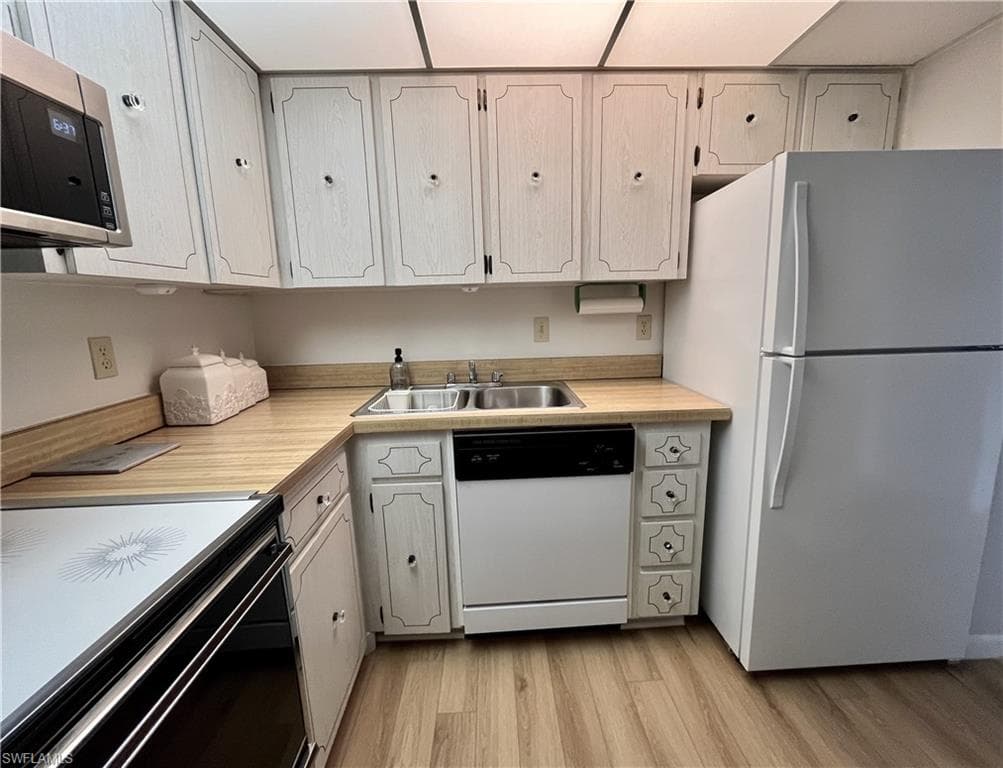 3460 N Key DR # 203, NORTH FORT MYERS FL 33903-5