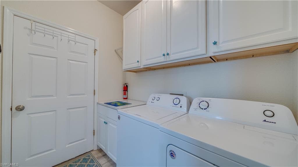 3181 Matecumbe Key RD 4-15