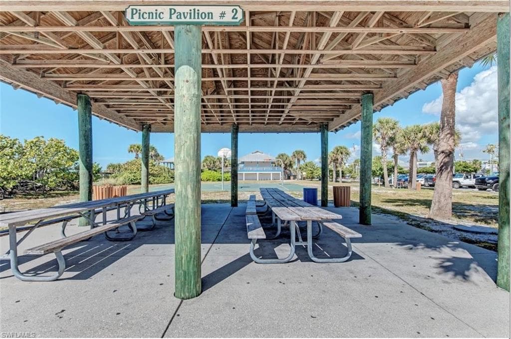 123 Sunset RD, ROTONDA WEST FL 33947-13