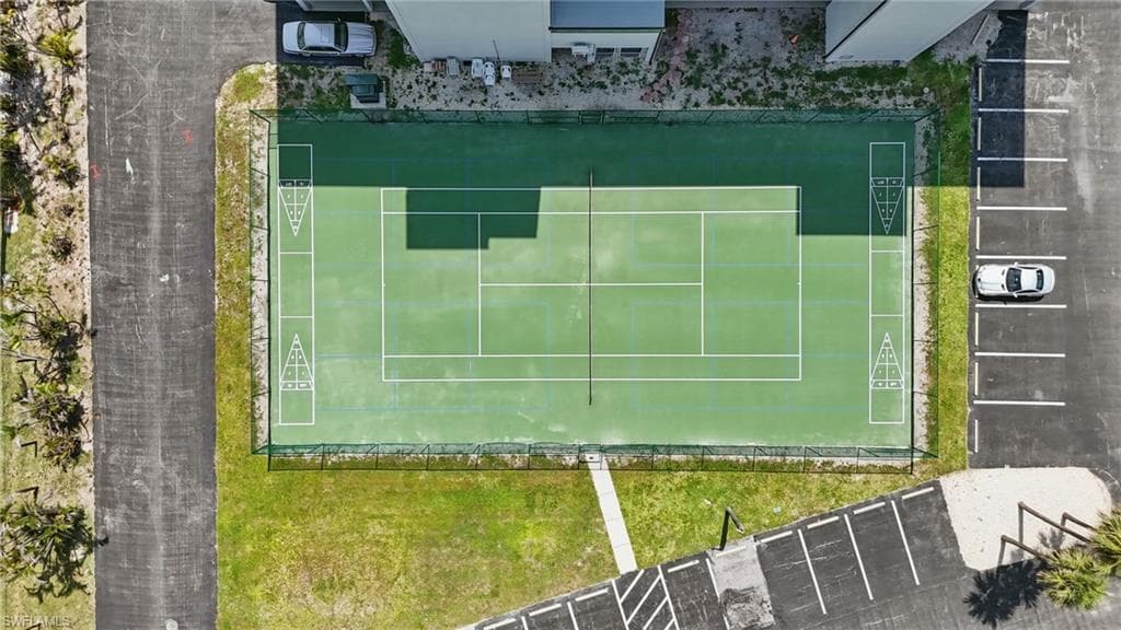 6891 Estero BLVD 362-29