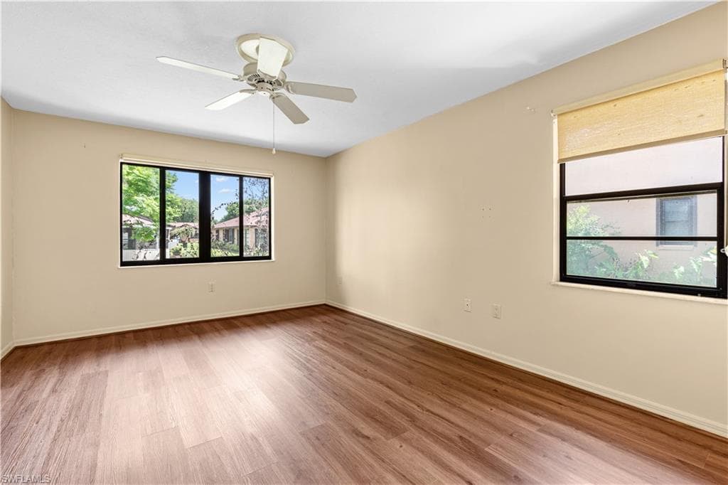 2906 Waterwood DR-25