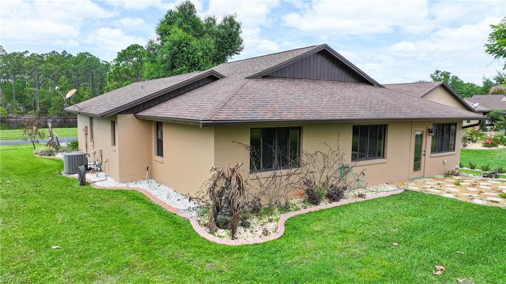 2906 Waterwood DR-40