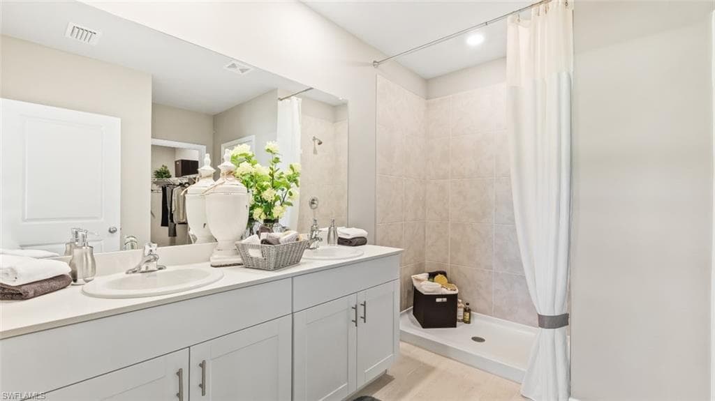 2601 Star Coral DR-12