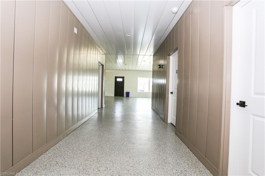 189 Curlew ST-4