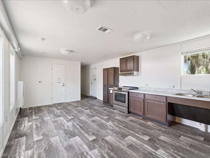 1038 Canopy LN-8