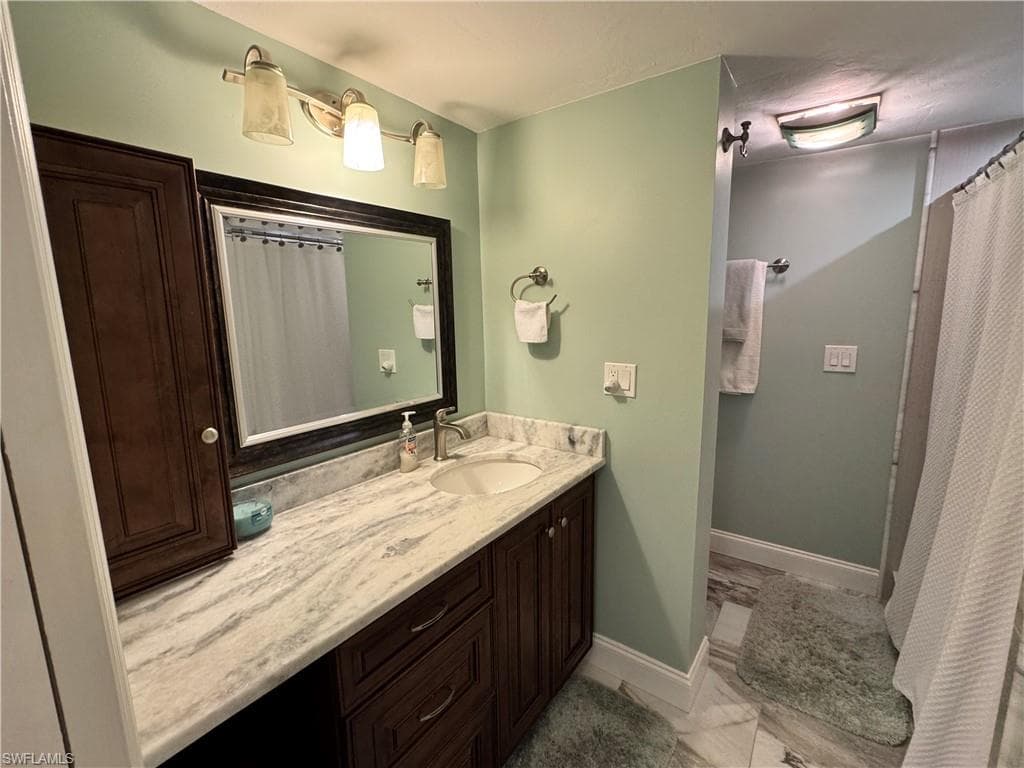 3490 N Key DR 203-12