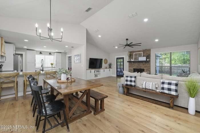 1514 Rivergate DR-19