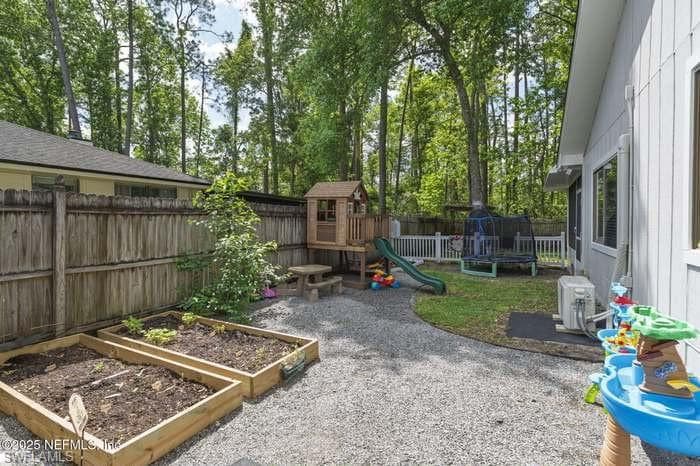 1514 Rivergate DR-9