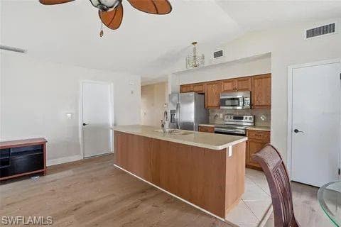 5425 Pentail CIR-9