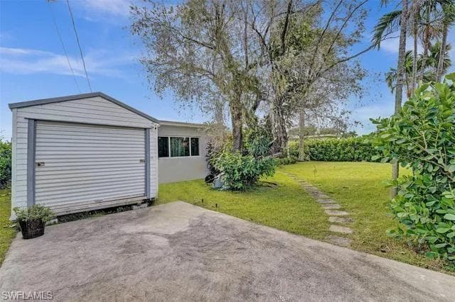 214 N 31st AVE-1